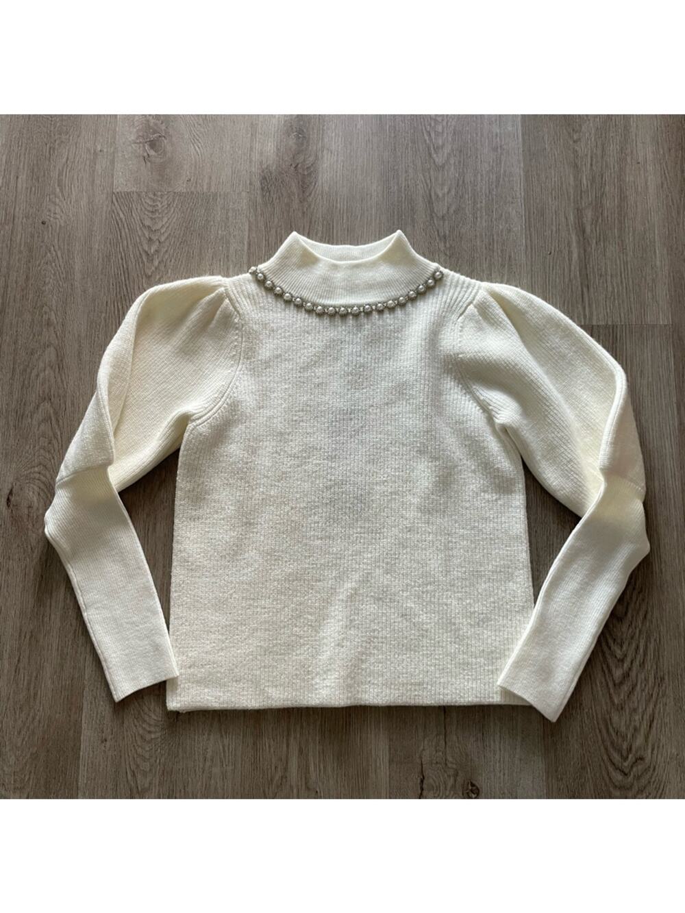 elliatt sarah white mock neck embellished pearl rhinestone sweater small NEW